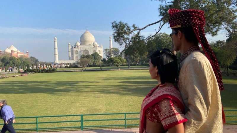 Bangalore to Taj Mahal Tour Package